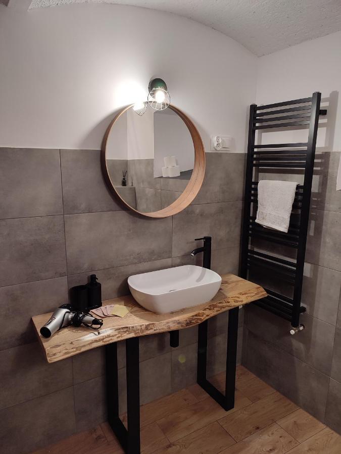 Chata Na Karpackiej Kostrzyca Esterno foto